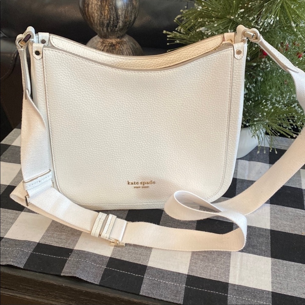 Kate Spade roulette medium messenger bag optic white